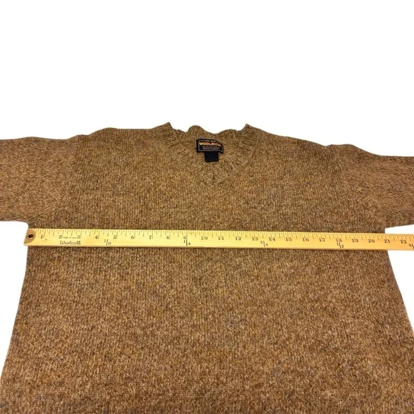 Vintage Woolrich Wool V-Neck Leaf Detail Khaki Sweater Women’s Size Medium - Picture 11 of 12